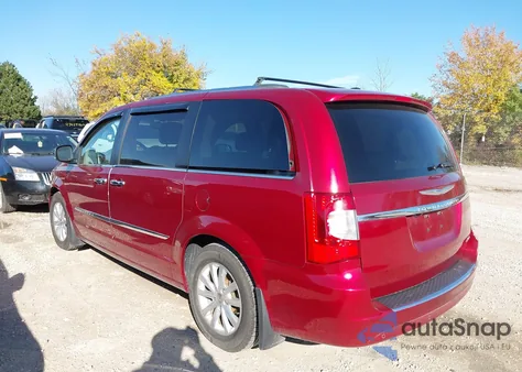 2016 Chrysler Town & Country Limited Platinum z USA, uszkodzony, nr VIN 2C4RC1GG7GR120515